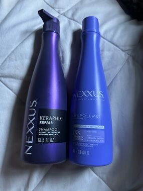 Nexxus Bundle: Keraphix Repair Shampoo  & Hy Volume Conditioner (13.5 oz)